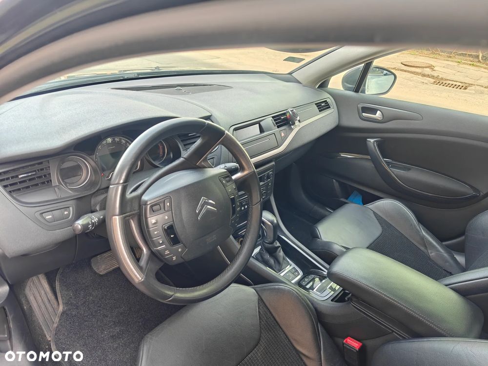 Citroën C5 2.0 HDi Exclusive - 8