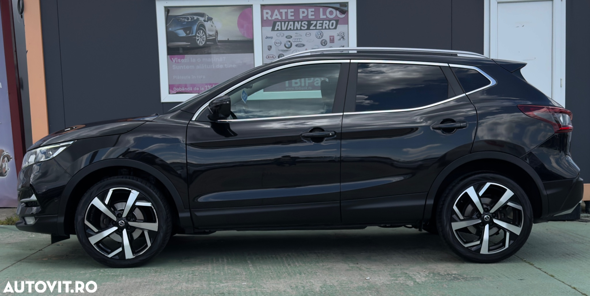 Nissan Qashqai 1.3 DIG-T TEKNA+ - 9