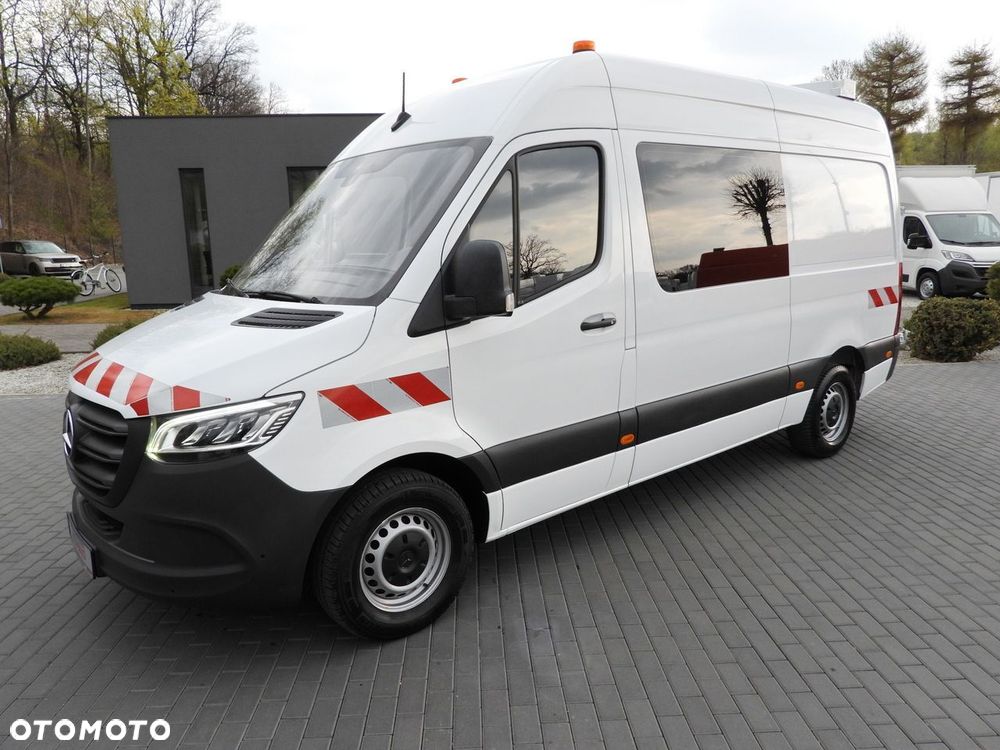Mercedes-Benz SPRINTER 316 BRYGADÓWKA  6 MIEJSC TEMPOMAT NAWIGACJA LEDY AUTOMAT  KLIMATYZACJA  160KM - 18