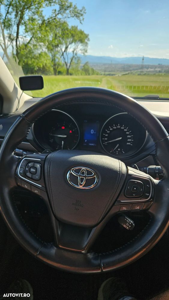 Toyota Avensis Touring Sports 1.8 Multidrive S Edition S+ - 11