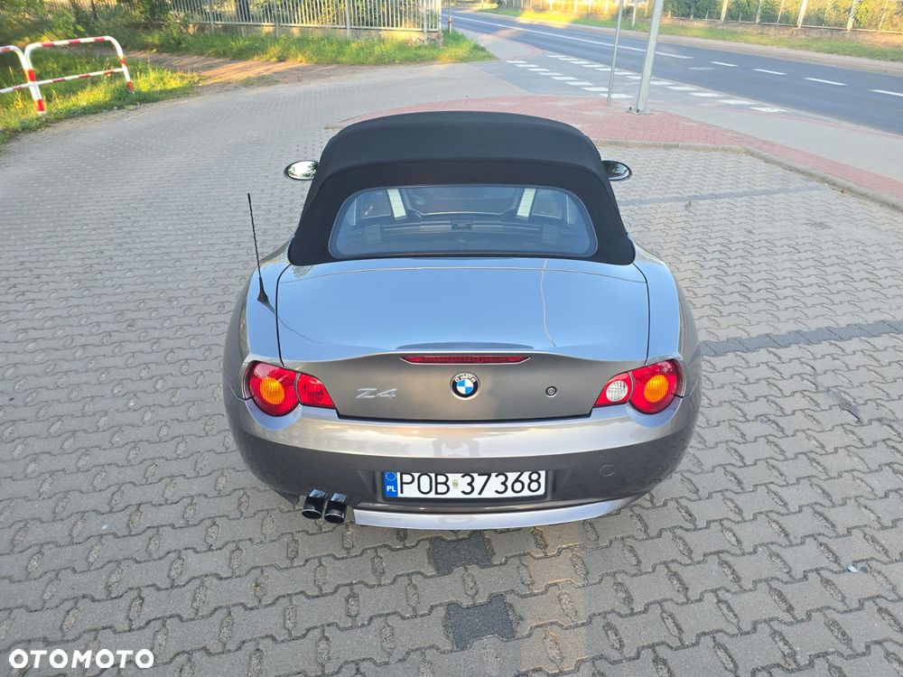 BMW Z4 2.5i - 12
