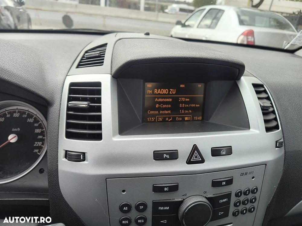 Opel Zafira 1.9 CDTI - 4