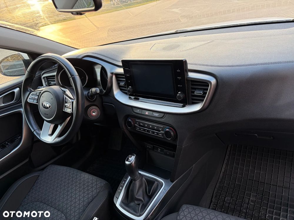 Kia Ceed 1.0 T-GDI M - 18