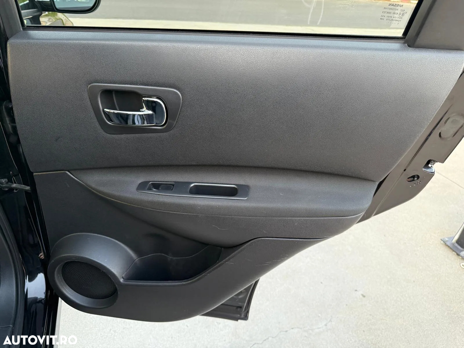 Nissan Qashqai 2.0 dCi DPF 4x4 Aut tekna - 39