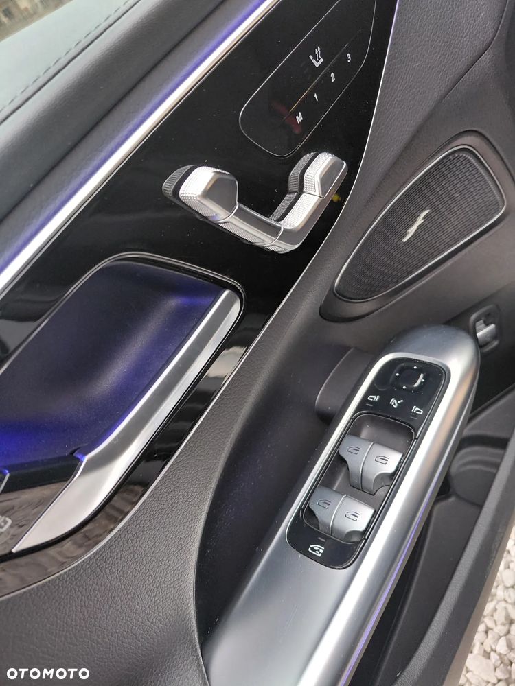 Mercedes-Benz Klasa C 220 d 9G-TRONIC AMG Line - 37