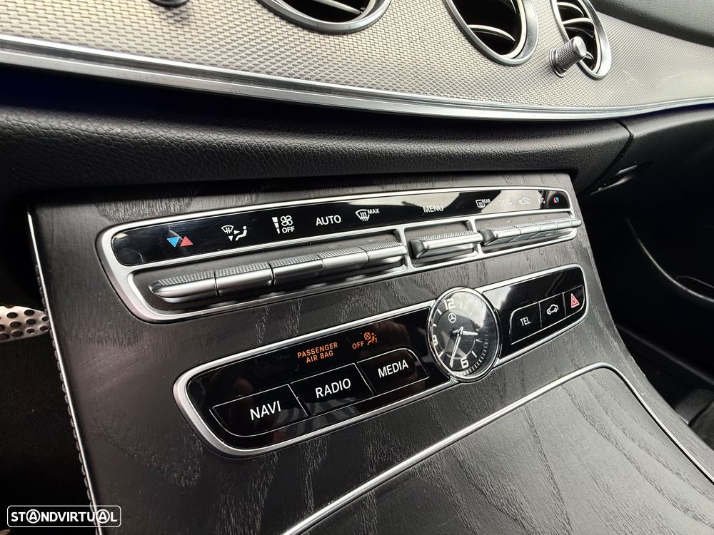 Mercedes-Benz E 300 d AMG - 30