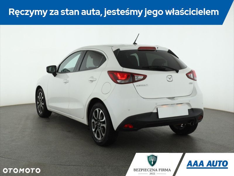 Mazda 2 - 6