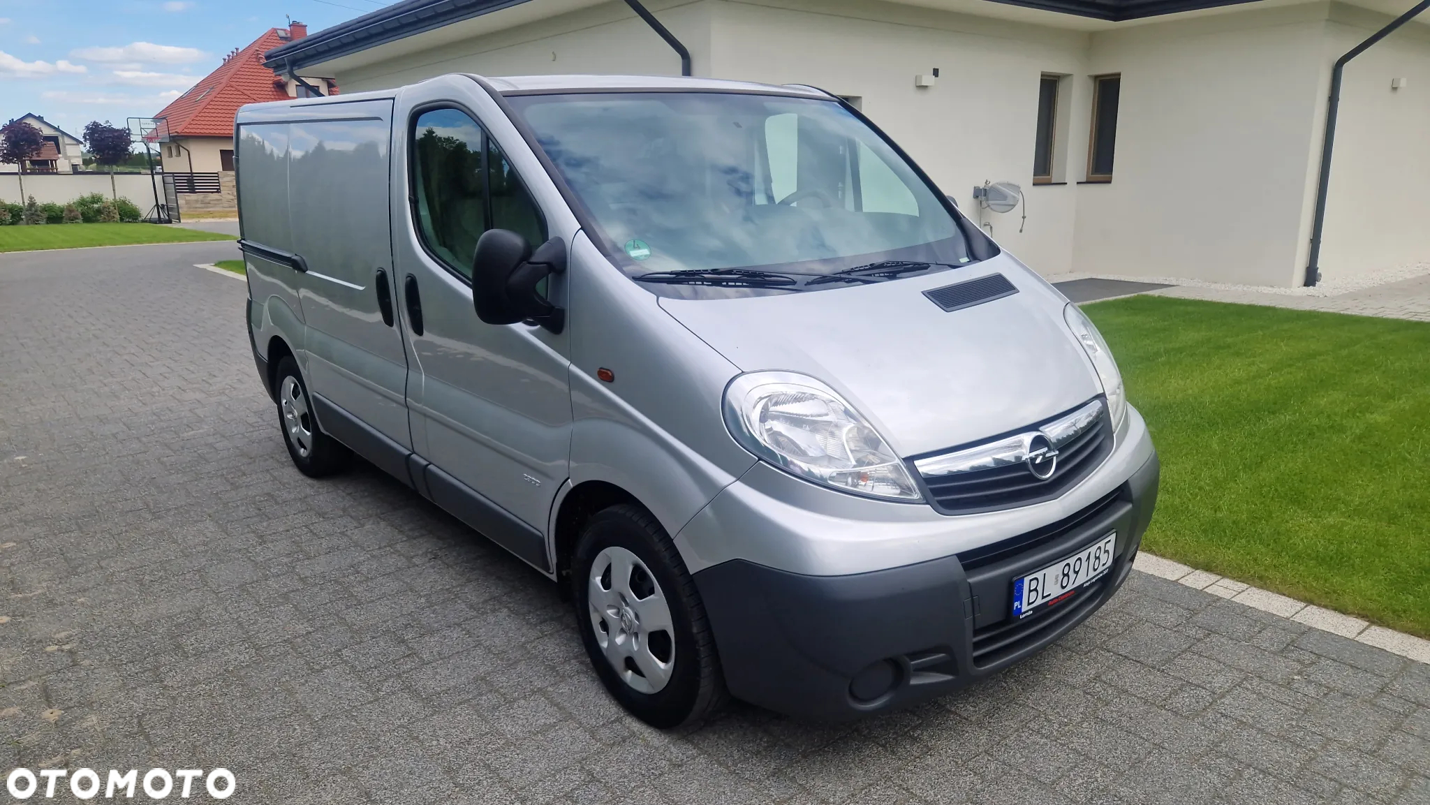 Opel Vivaro - 15