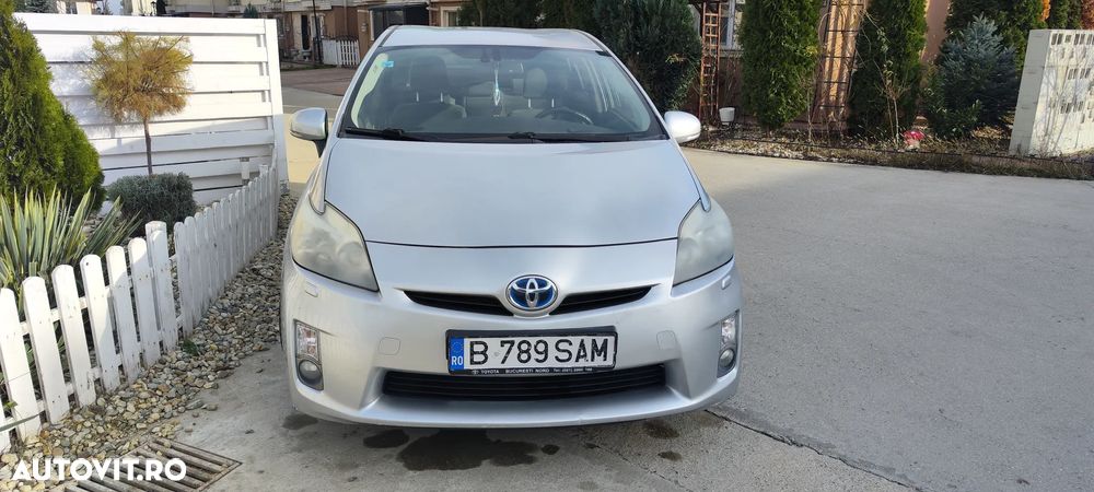 Toyota Prius (Hybrid) Luna - 6