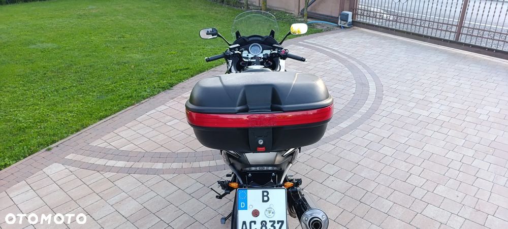 Honda CBF - 8