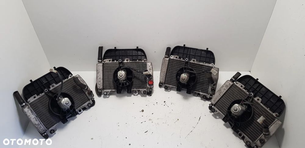 Piaggio X9 125 Chłodnica Wentylator - 4