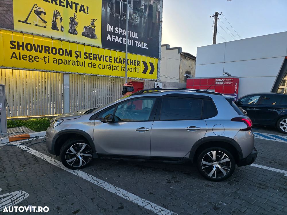 Peugeot 2008 1.2 PureTech Turbo GT-Line - 12