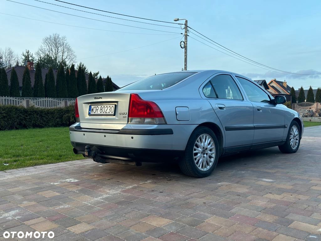 Volvo S60 2.4i - 22