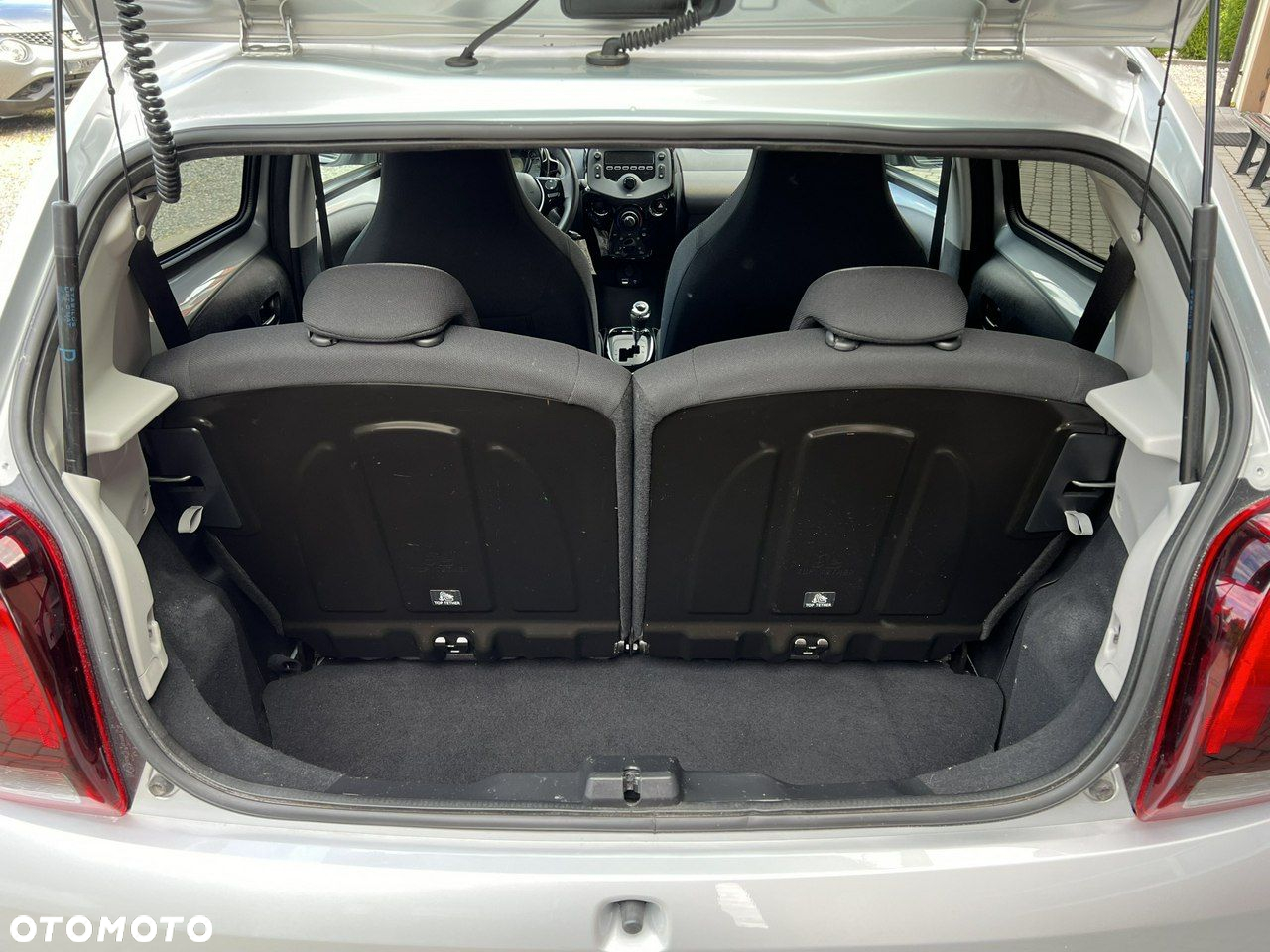 Peugeot 108 - 18