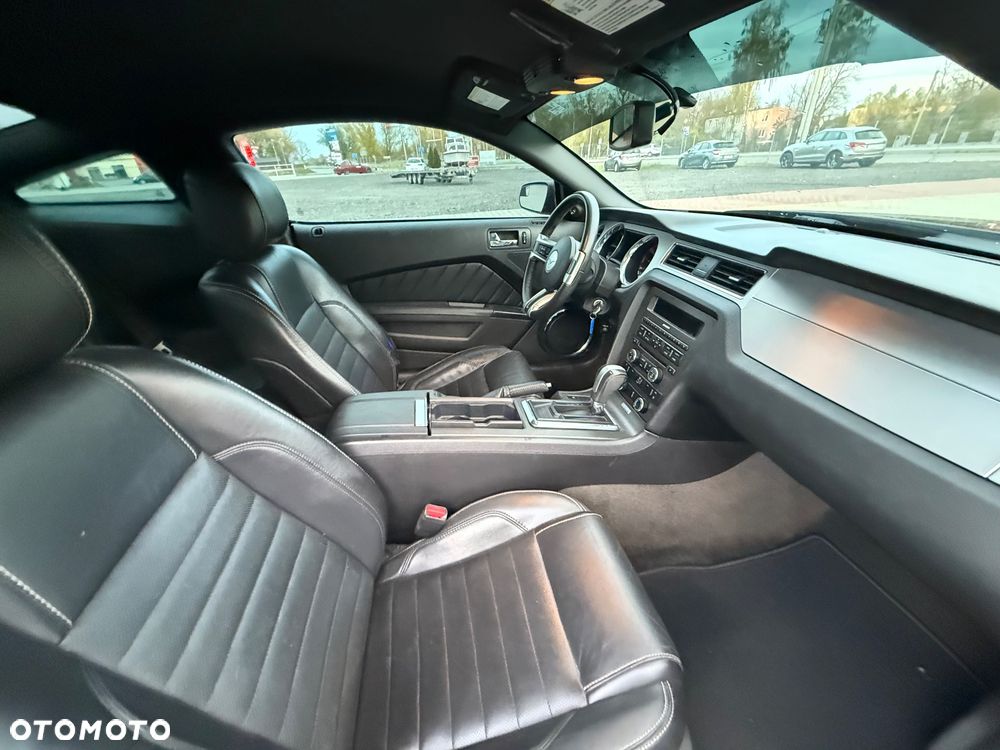 Ford Mustang 3.7 V6 Premium - 7