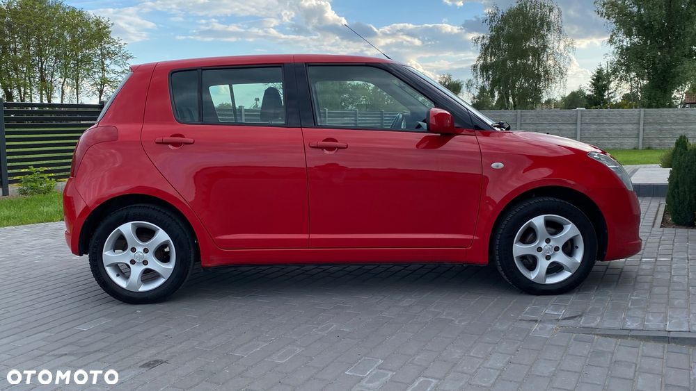 Suzuki Swift - 10