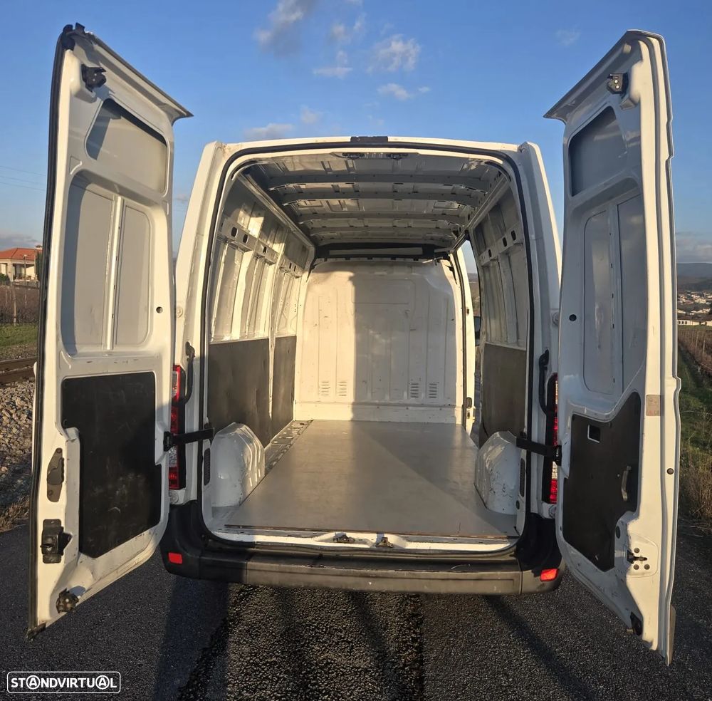 Renault master 2.3dci 100 L2H3 - 12