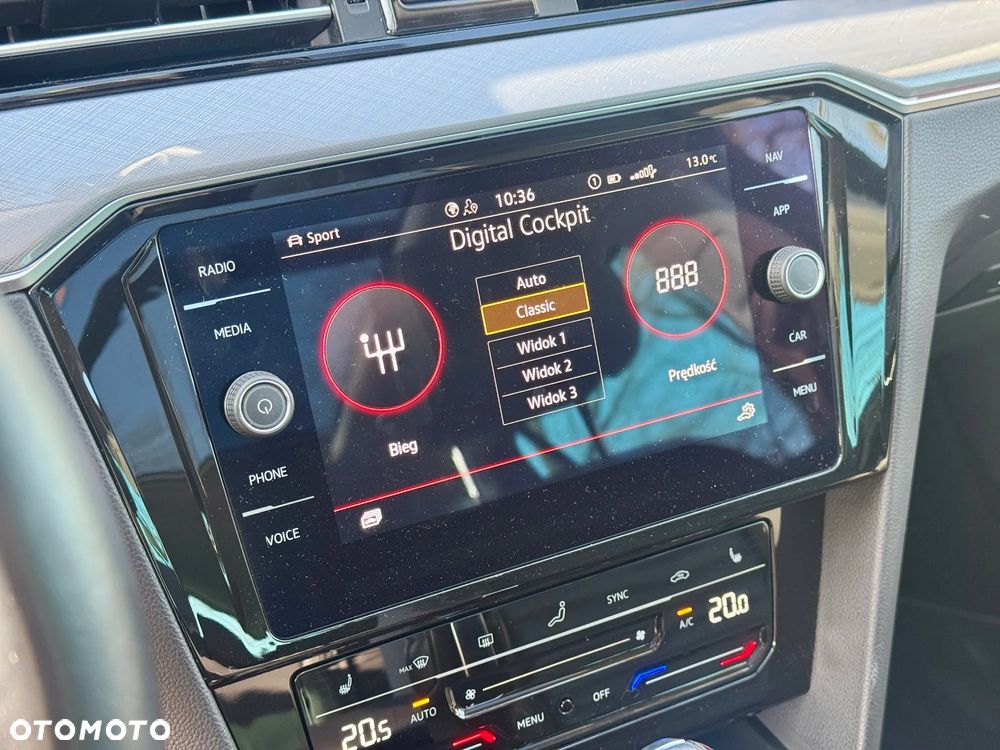 Volkswagen Passat 2.0 TDI SCR DSG - 29