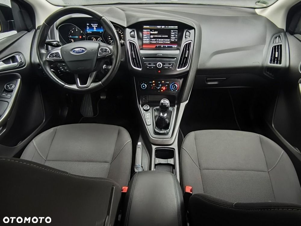 Ford Focus 2.0 EcoBlue Active Business - 24