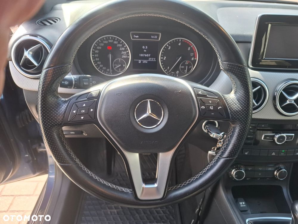 Mercedes-Benz Klasa B 180 CDI (BlueEFFICIENCY) - 20
