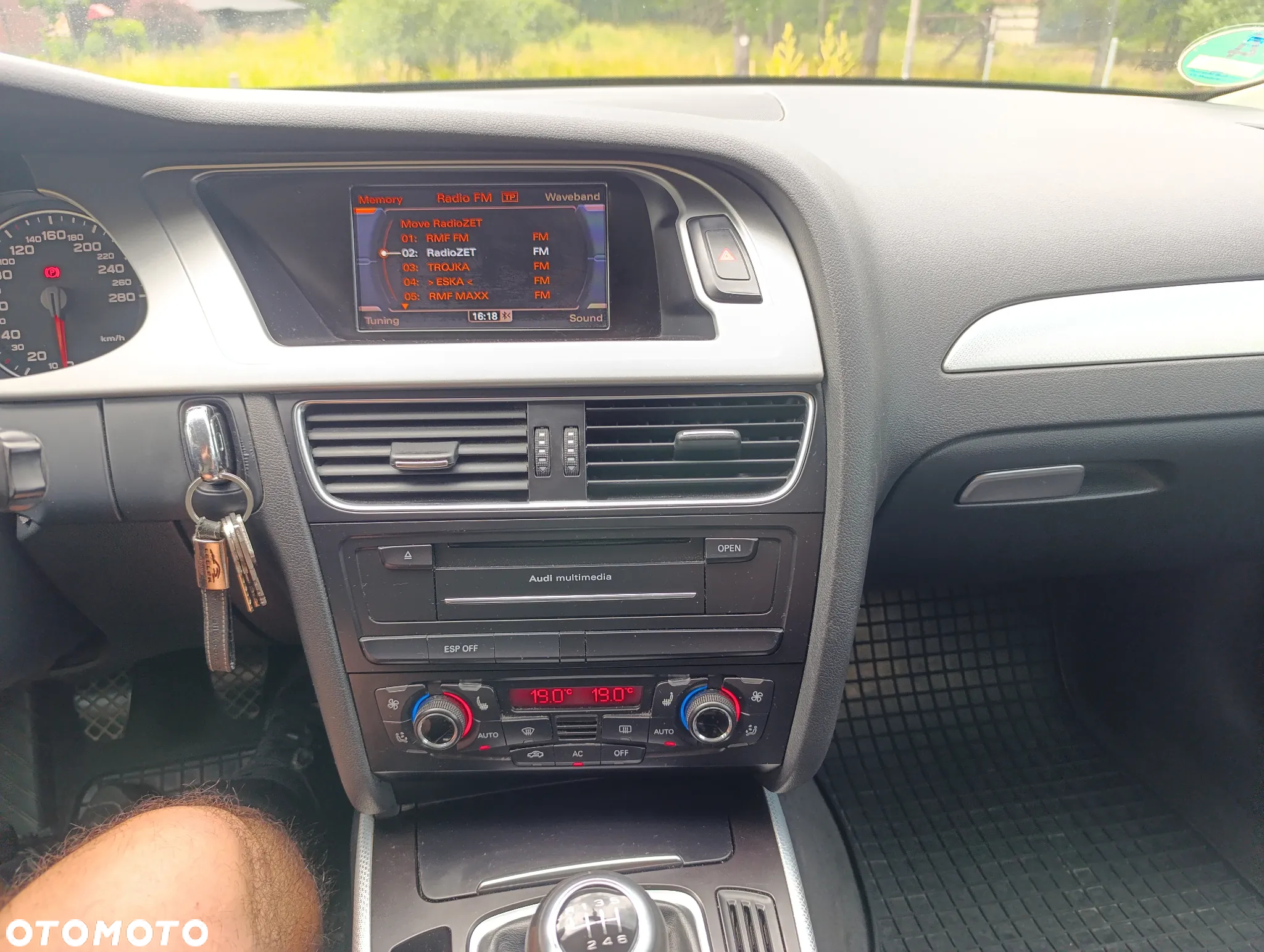 Audi A4 Avant - 9