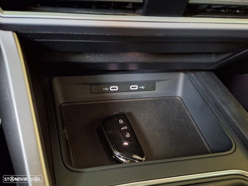 SEAT Leon 2.0 TDI FR - 25