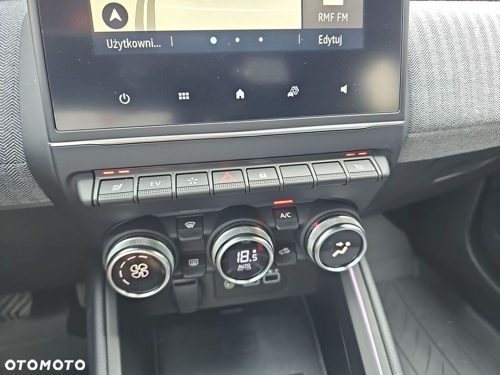 Renault Clio - 21