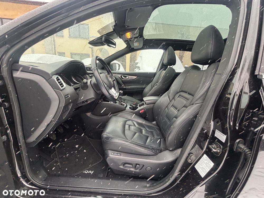 Nissan Qashqai 1.3 DIG-T TEKNA - 8