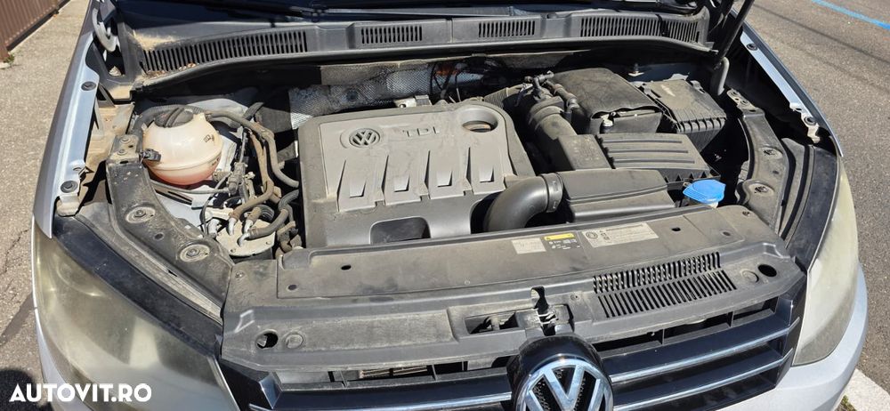 Volkswagen Sharan 2.0 TDI 4MOTION BlueMotion Technology Highline - 23