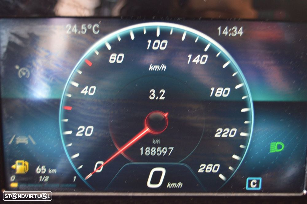 Mercedes-Benz A 180 d Progressive - 30