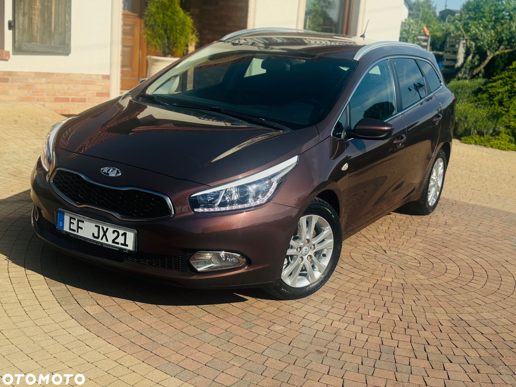 Kia Ceed 1.6 GDI ISG SW Platinum Edition - 2