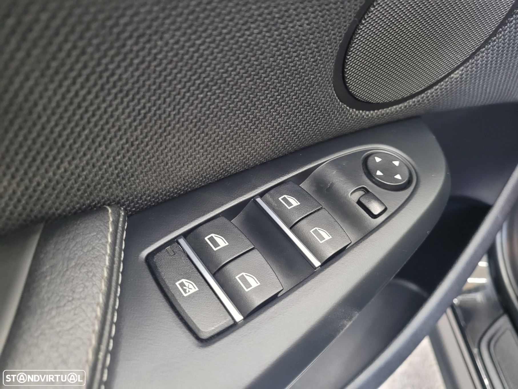 BMW X3 18 d sDrive - 38