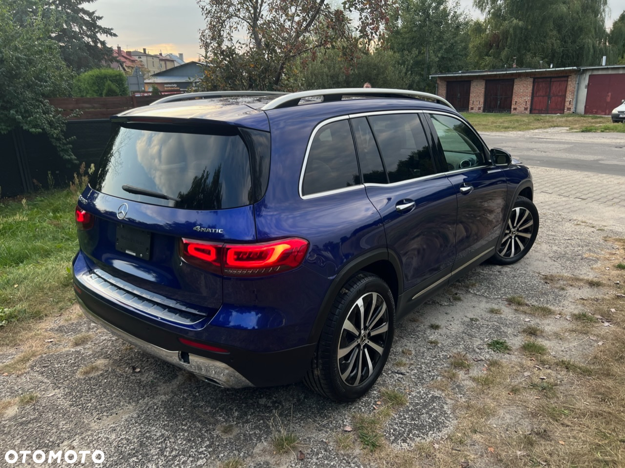 Mercedes-Benz GLB 250 4-Matic 8G-DCT - 7