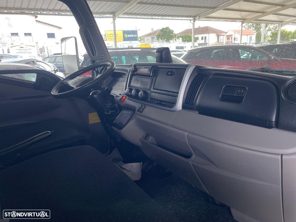 Mitsubishi Fuso Canter 3.0 D-ID c/Caixa Tribasculante - 17