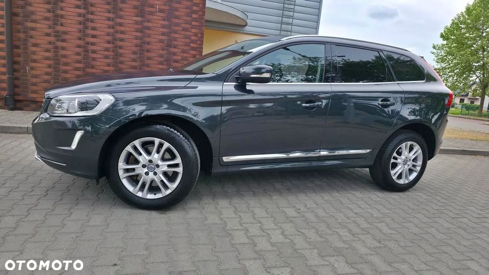 Volvo XC 60 D4 Geartronic Summum - 17