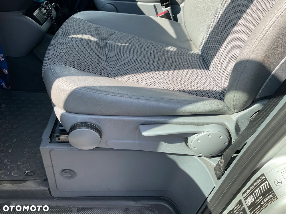 Mercedes-Benz Viano 2.8 CDI Trend (d³ugi) - 26