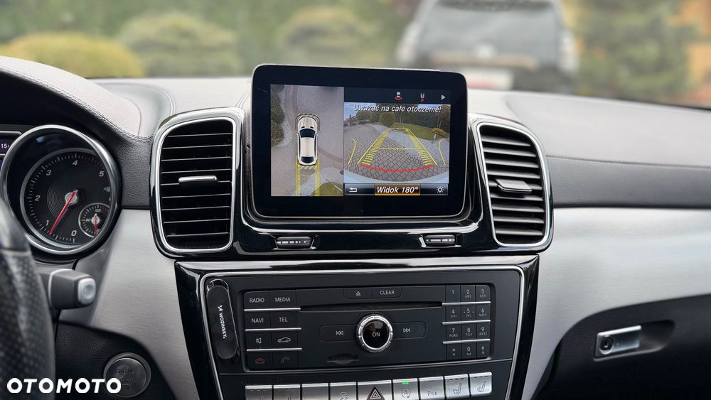 Mercedes-Benz GLE 350 d 4-Matic - 13
