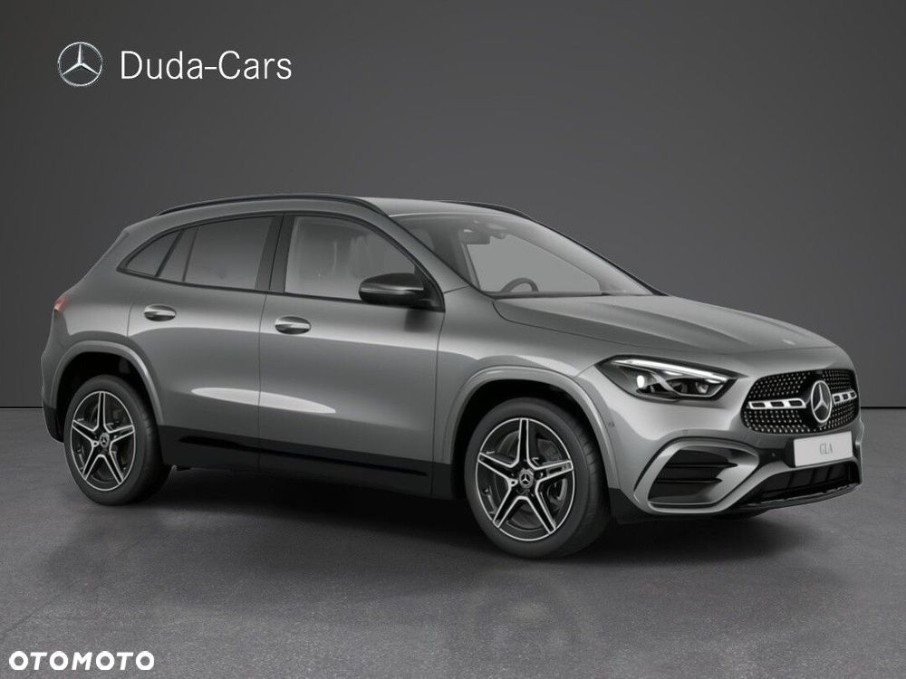 Mercedes-Benz GLA - 3
