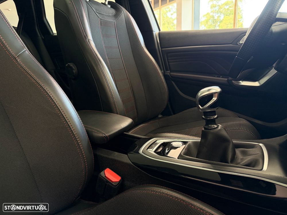 Peugeot 308 SW 1.6 BlueHDi GT Line - 27