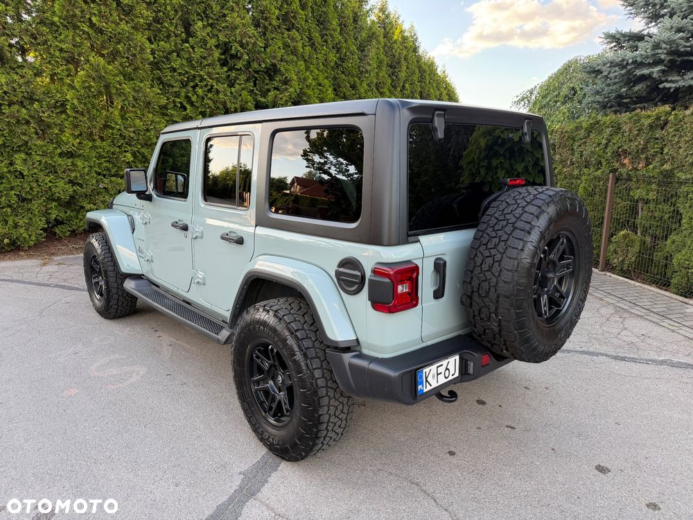 Jeep Wrangler - 9