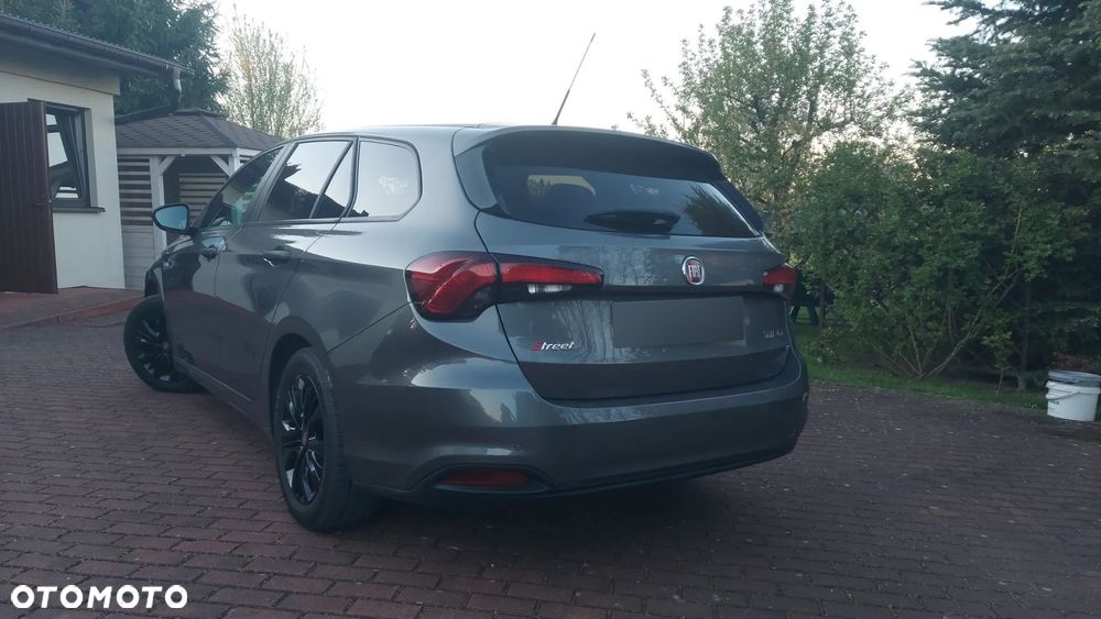 Fiat Tipo 1.4 16V Sport - 8