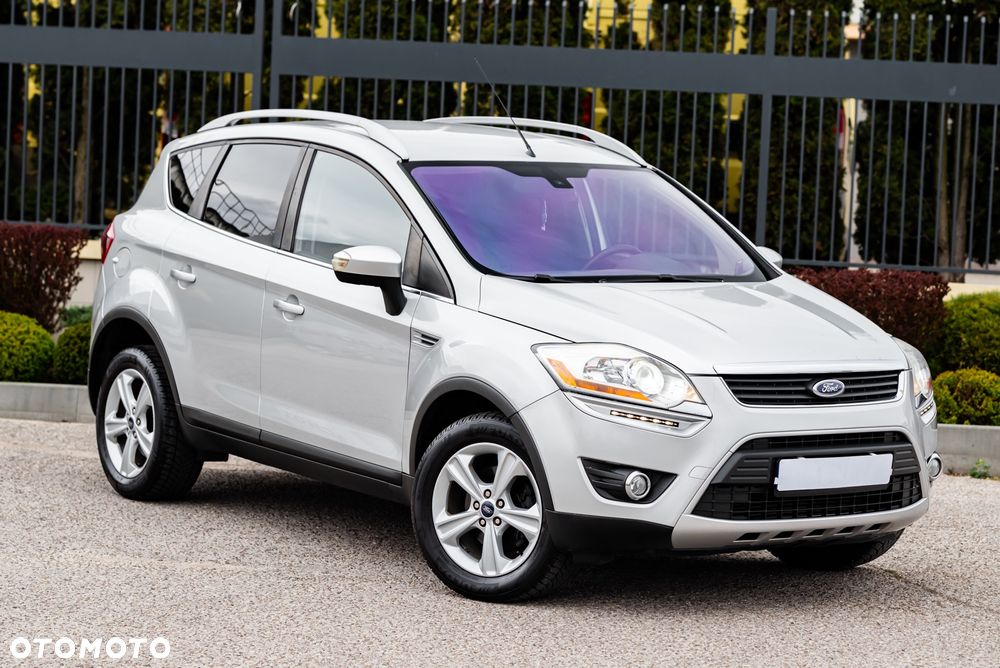 Ford Kuga - 2