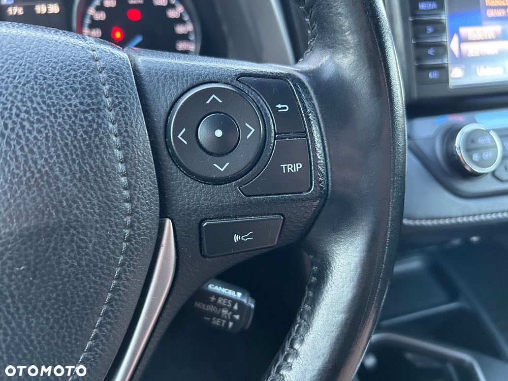 Toyota RAV4 Hybrid Premium 4x2 - 22
