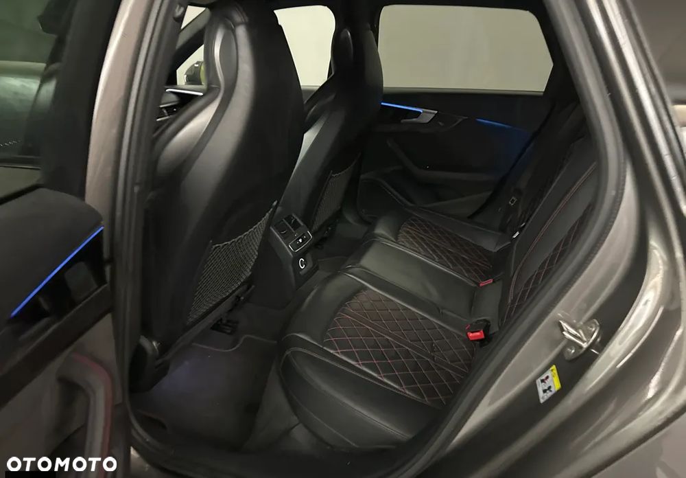 Audi A4 Avant 45 TFSI mHEV Quattro S Line S tronic - 7