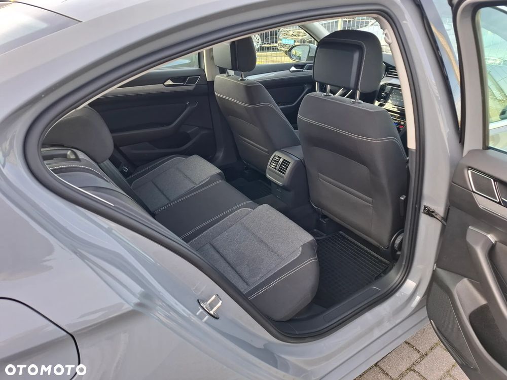 Volkswagen Passat 1.5 TSI EVO Business DSG - 8