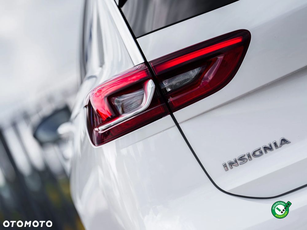 Opel Insignia 2.0 Ultimate Exclusive - 11