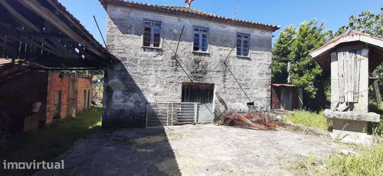 Quinta c/ moradia em granito-S. Pedro do Sul - Grande imagem: 2/28