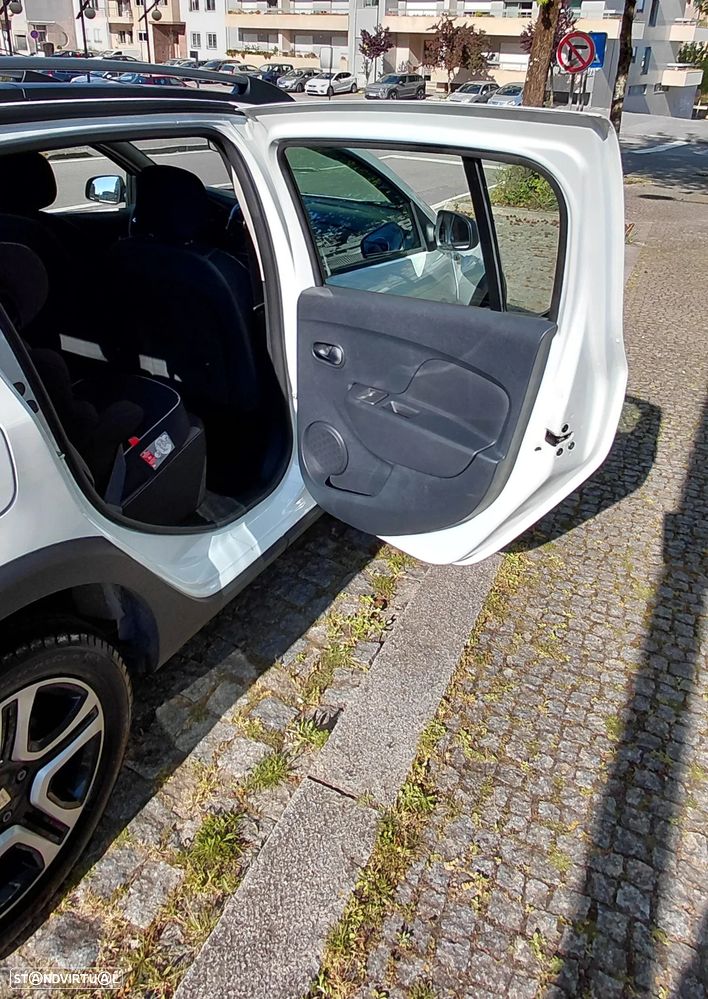 Dacia Sandero 0.9 TCe SL Stepway of Life - 16