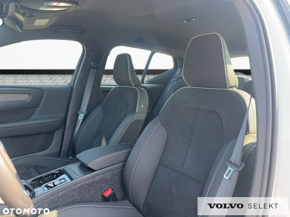 Volvo XC 40 - 12