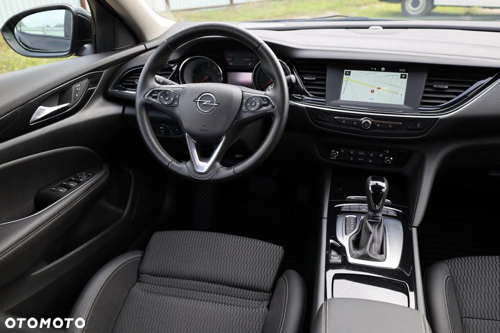 Opel Insignia 1.5 T Elite S&S - 32